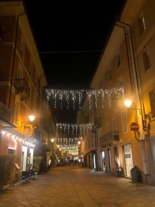 La Casa Di Rox Ad Aosta - Small Holiday Apartment In Central Aosta - Alloggio Ad Uso Turistico - Vda - Aosta - N 0304 Екстер'єр фото