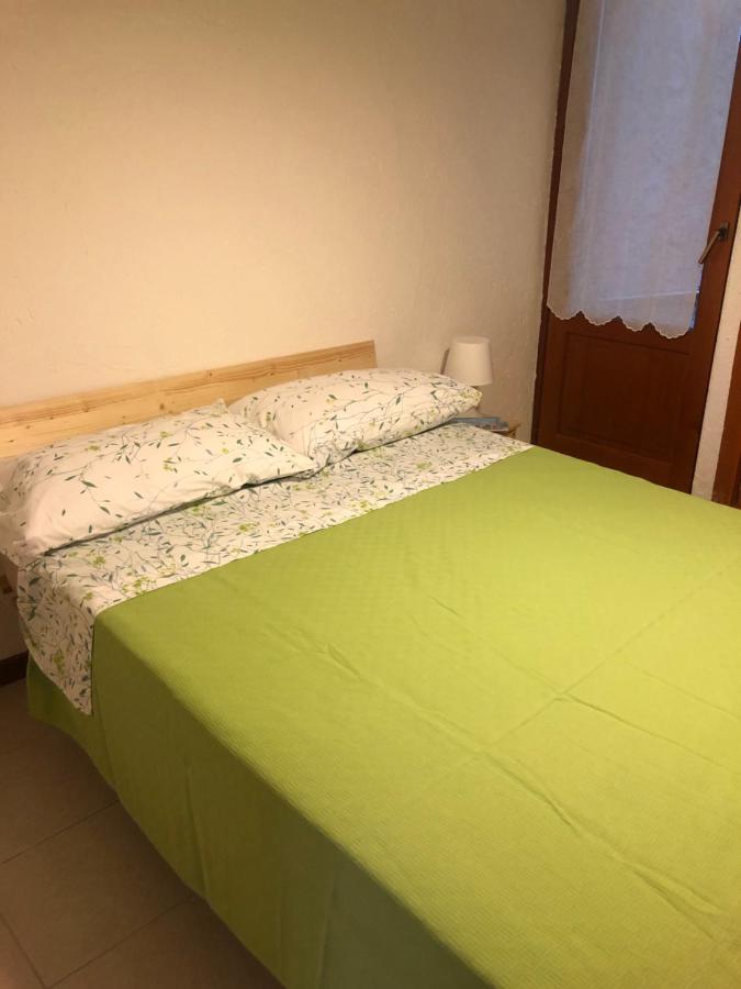 La Casa Di Rox Ad Aosta - Small Holiday Apartment In Central Aosta - Alloggio Ad Uso Turistico - Vda - Aosta - N 0304 Екстер'єр фото